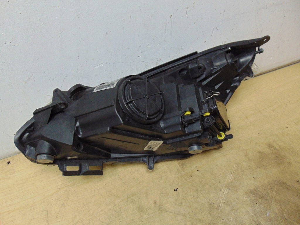 фото №8, Лампа права перед opel corsa d 13186382 europa