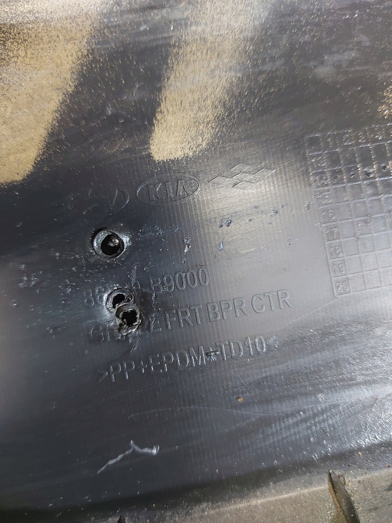 фото №8, Hyundai i10 ii решётка бампера перед 86569-b9000