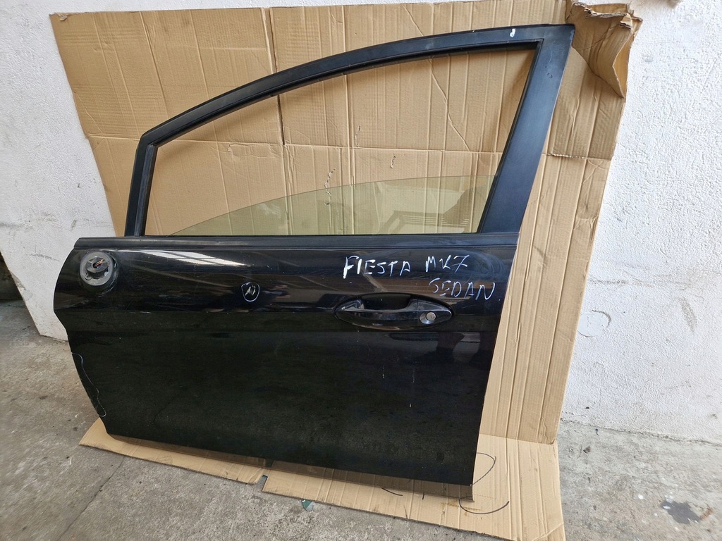 фото №1, Дверь левый перед ford fiesta mk7 sedan usa