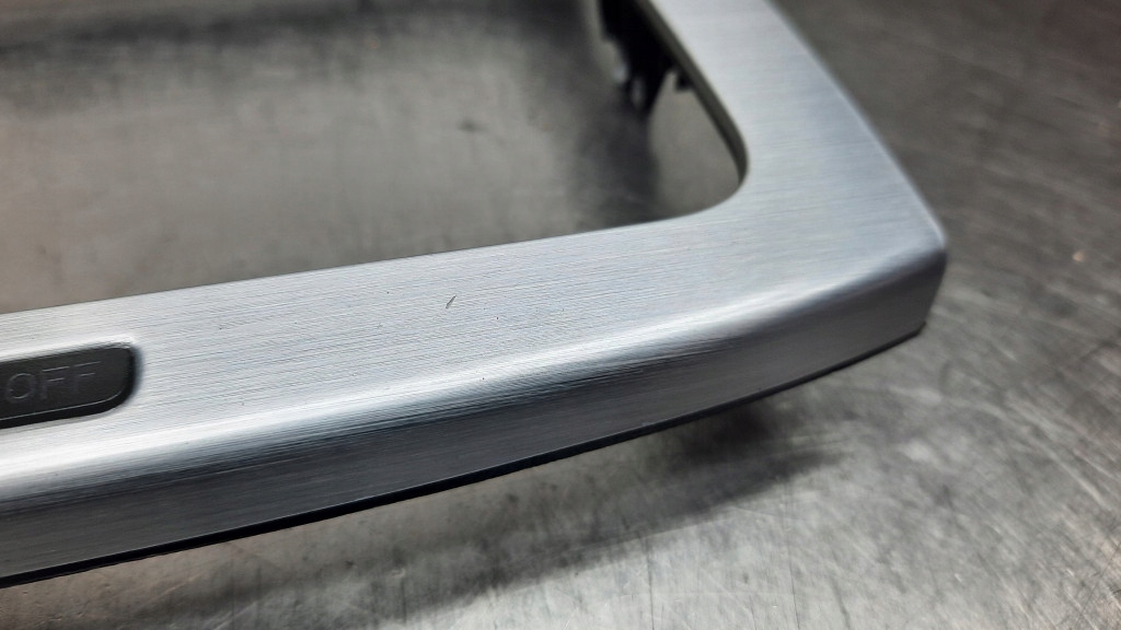 фото №2, Рамка радио 3c0858069ag vw passat b6 05-10r