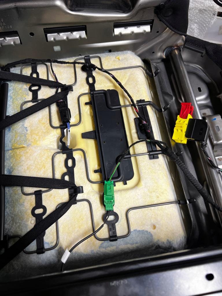 фото №8, Сидіння пасажира правий перед підголівник подушка безпеки dacia sandero iii 3 20r-