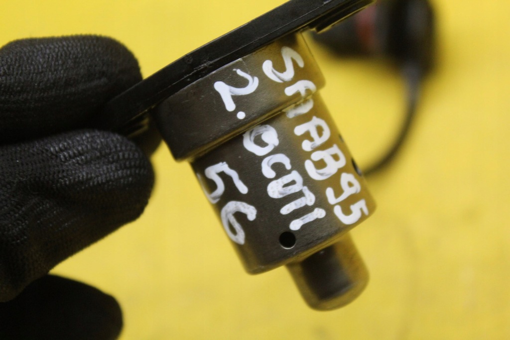 Датчик рівня оливи saab 95 2.0 cdti 55575097 Київ