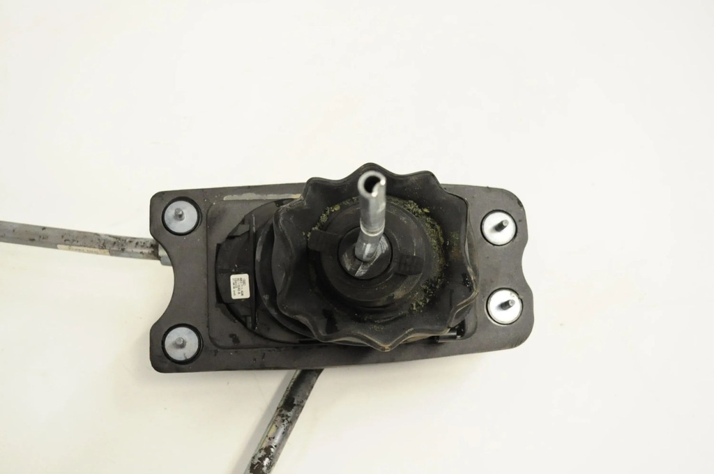 фото №8, Audi a4 s4 b8 8k 2010 домкрат переключения передач / верхний