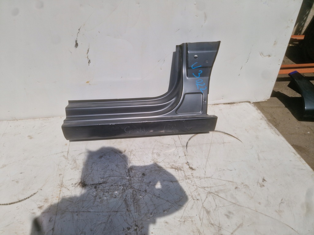 фото №1, Vw caddy iii 2k5 поріг правий 2015-2020 перед