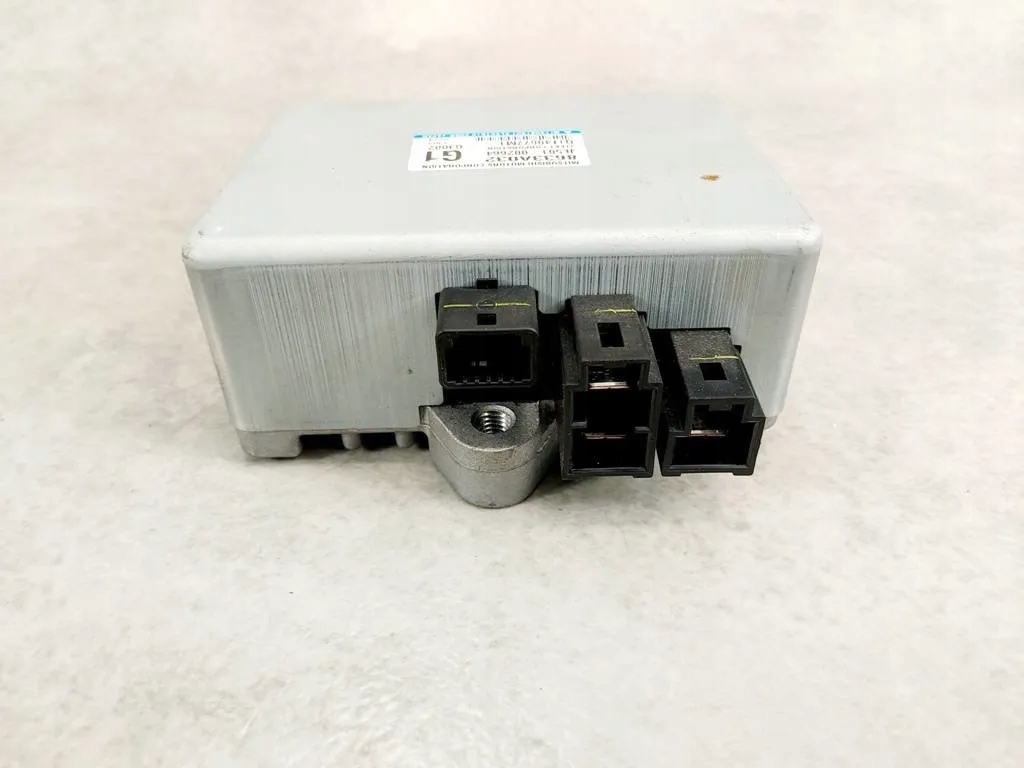 фото №6, Блок керування вентиляторів mitsubishi lancer viii 1.6