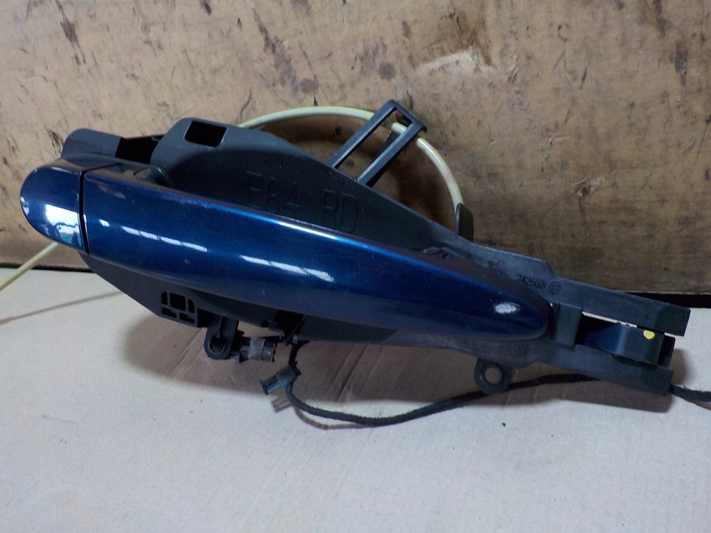 фото №1, Bmw x1 e84 2.0 ручка правий задня