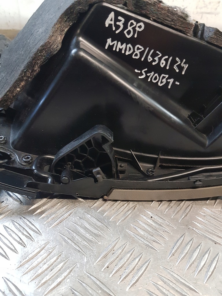 фото №13, Бардачок пассажира 8p1857035 audi a3 8p 04r- eu