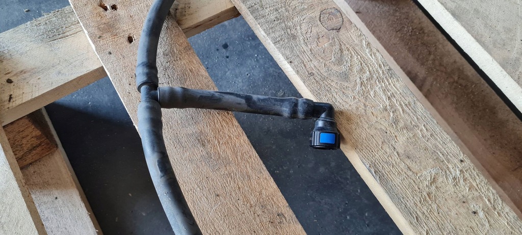 фото №6, A6 c8 4k шланг трубка wąż омывателя лампа 4k0955667