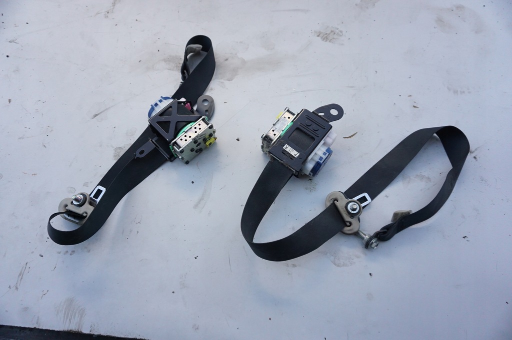 фото №1, Ремені натягувачі перед mazda 6 ii gh hb