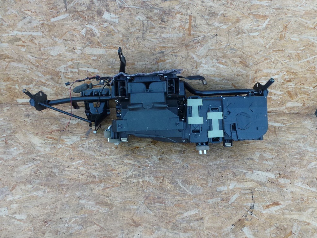 фото №1, Отопитель mercedes s klasa w220 оригинал