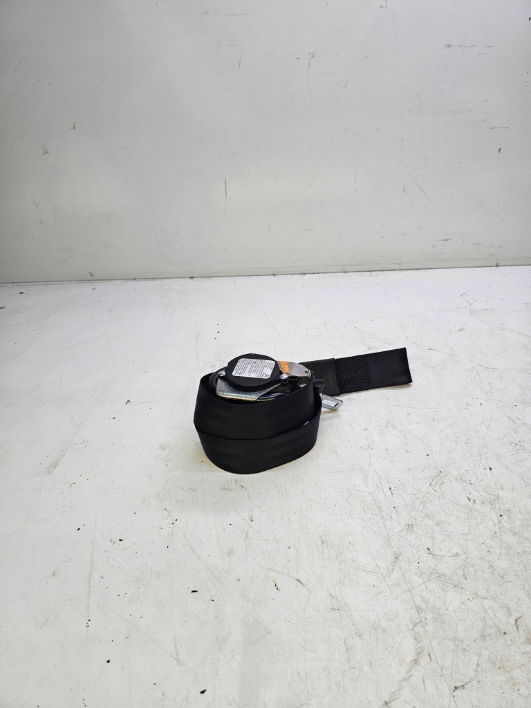 фото №1, Pas безпеки l audi оригінальний номер 8p3857705b