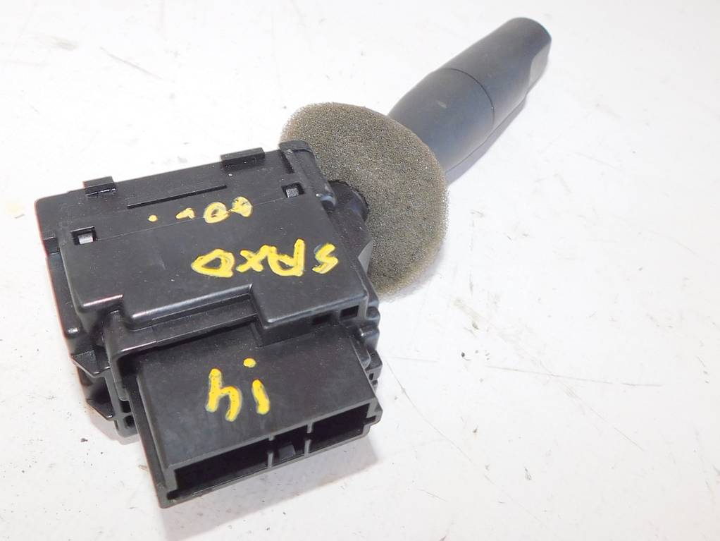 фото №7, Citroen saxo 1.4 00r перемикач двірник