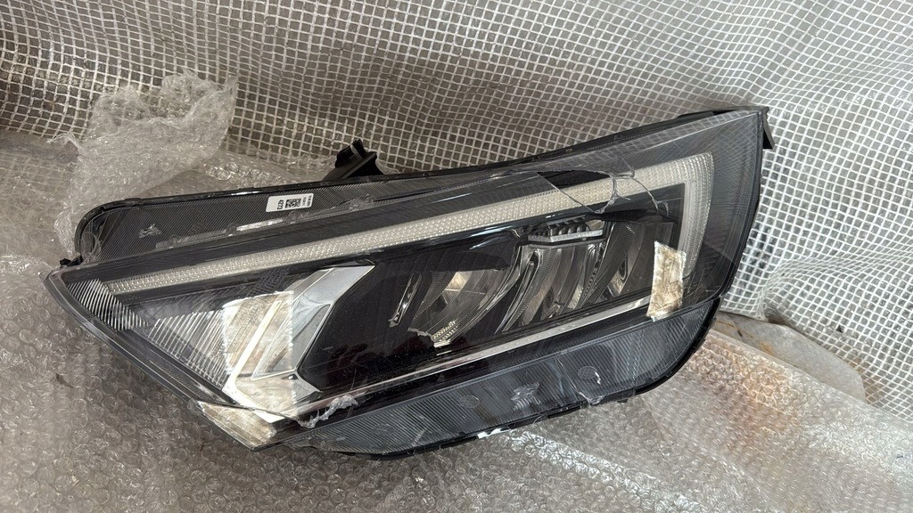 фото №1, Hyundai i20 2021- лампа ліва передня full led