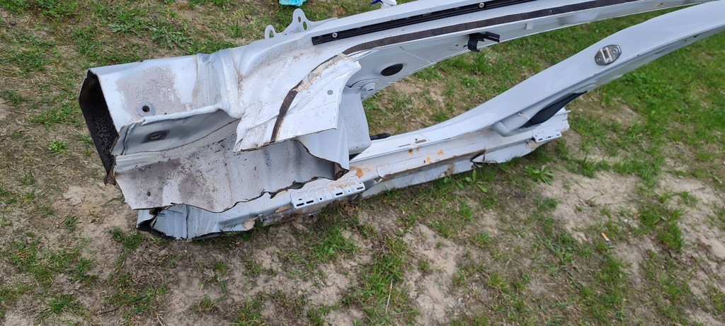 фото №13, Q3 83a блок двигателя обшивка порог порог правый правое перед ls9r