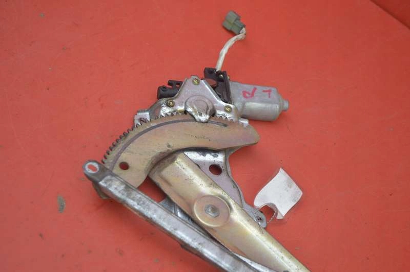 Подъемник стекло левый перед eu 85720-97201 daihatsu sirion 1 i lift 01-04 Киев