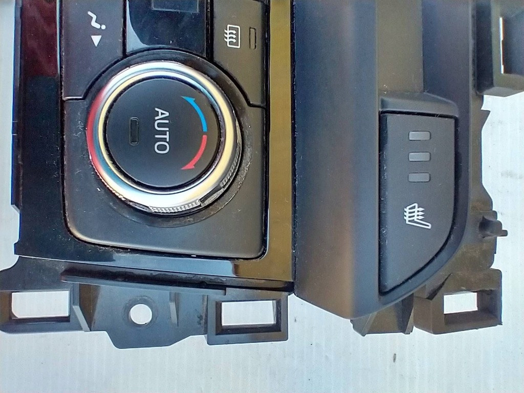 фото №6, Mazda 6 iii gj блок керування панель обдув кондиціонера g46g61190c