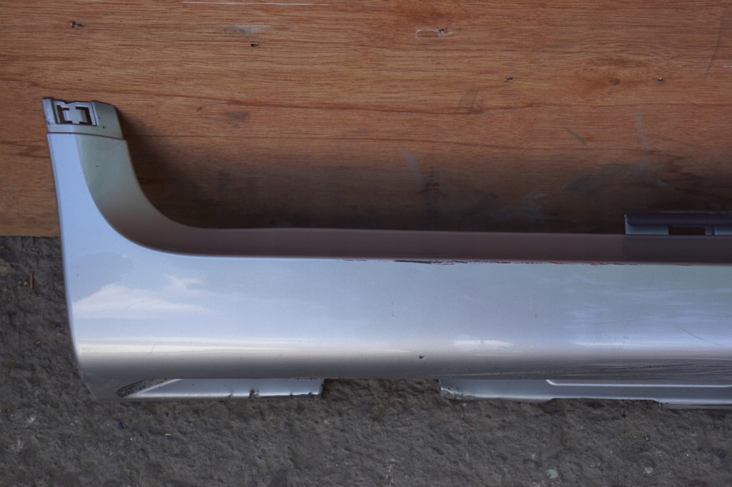 фото №3, Порог молдинг порог правая volvo c30 r-design