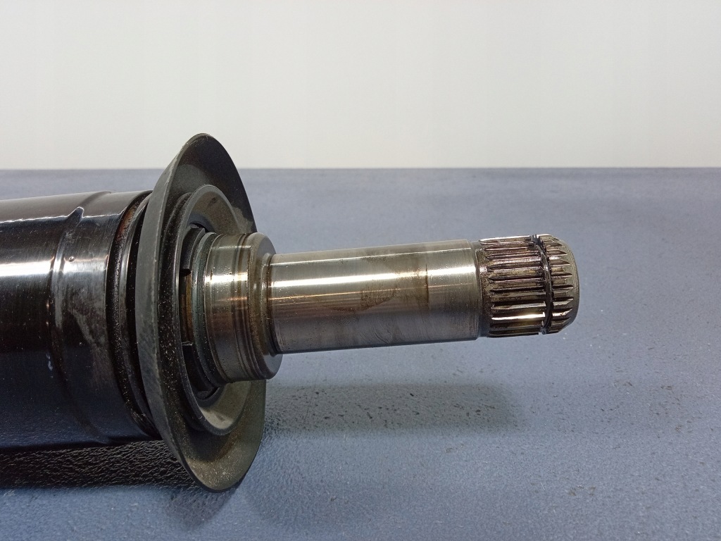 фото №4, Bmw 2 f44 m235i f40 m135i привідний вал задня задня 8679838