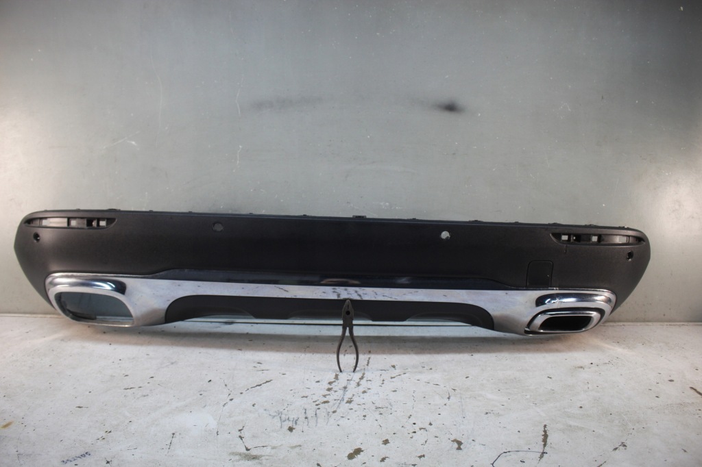 Купить Бампер накладка задний  mercedes gla a247885340 +правая заглушка выхлоп