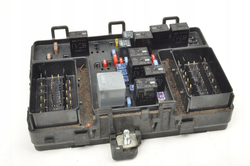 Купити Ford mondeo mk5 коробка запобіжників f2gt14a067eb