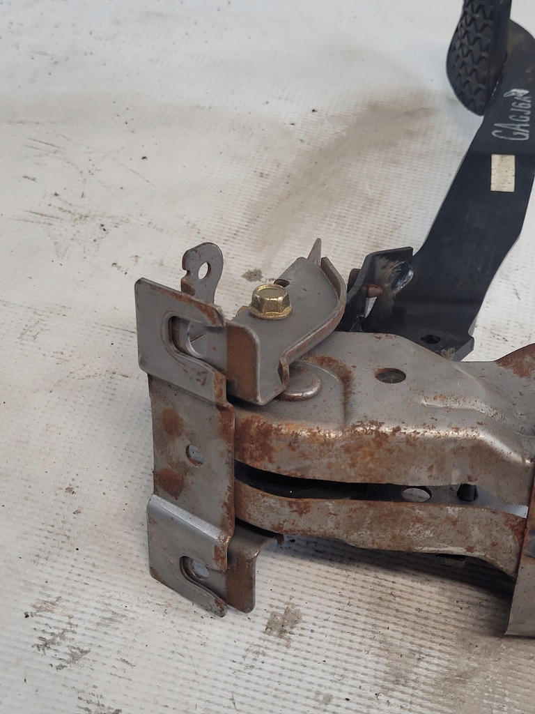 фото №6, Mazda 6 gg педаль тормоза основание gagj6a