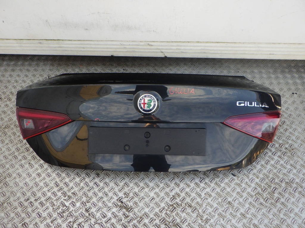 фото №1, Alfa romeo giulia крышка багажника задняя задняя