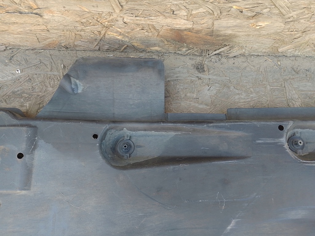 фото №4, Захист підвіска права audi a1 8x