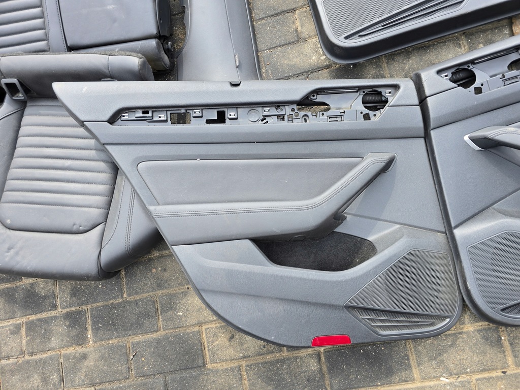 фото №10, Kpl сиденье сиденья заднее сиденье vw passat b8 kombi кожа обшивки подогрев