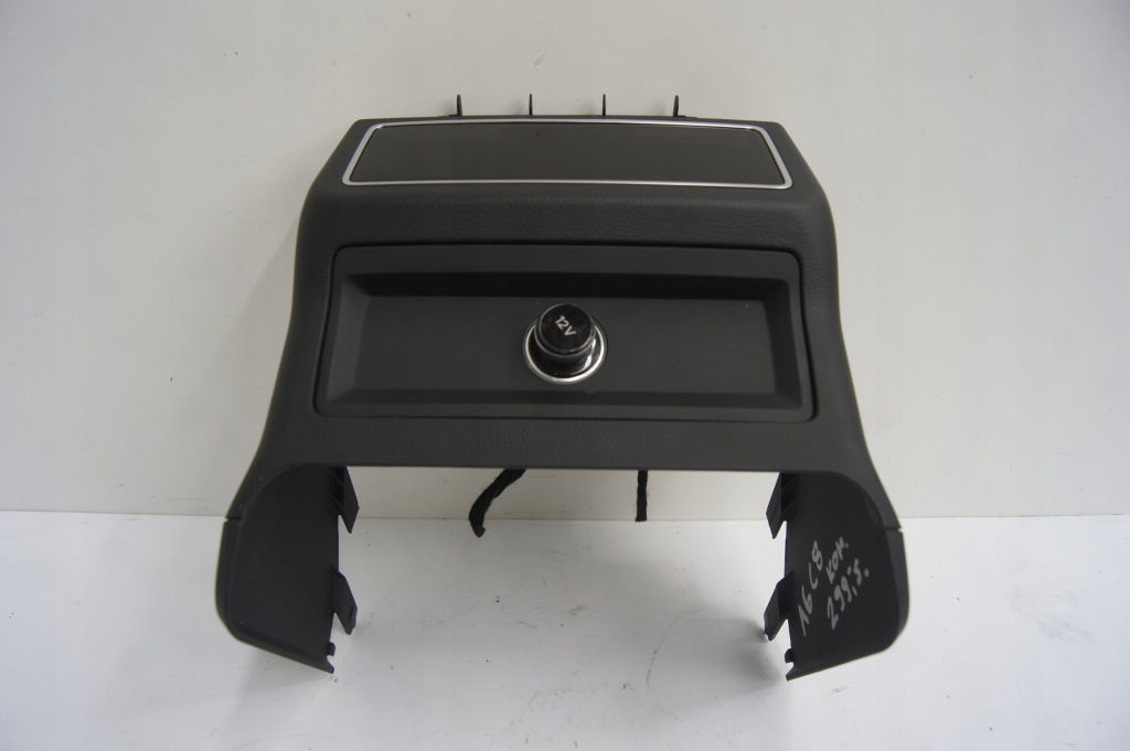 фото №1, Панель кондиционера задний a6c8 a6 c8