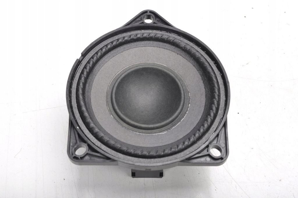 фото №1, Porsche 718 cayman 982 динамик 7pp035415f