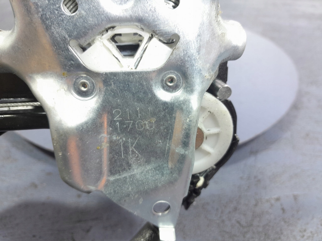 Lexus ux 250h підйомник скло перед передній правий 85710-76020 в Україні