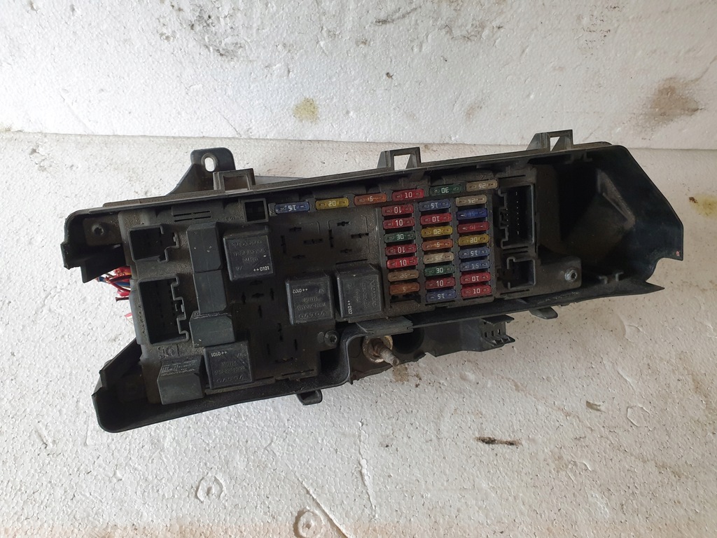 фото №1, Коробка предохранителей volvo s60 s80 v70 518322110