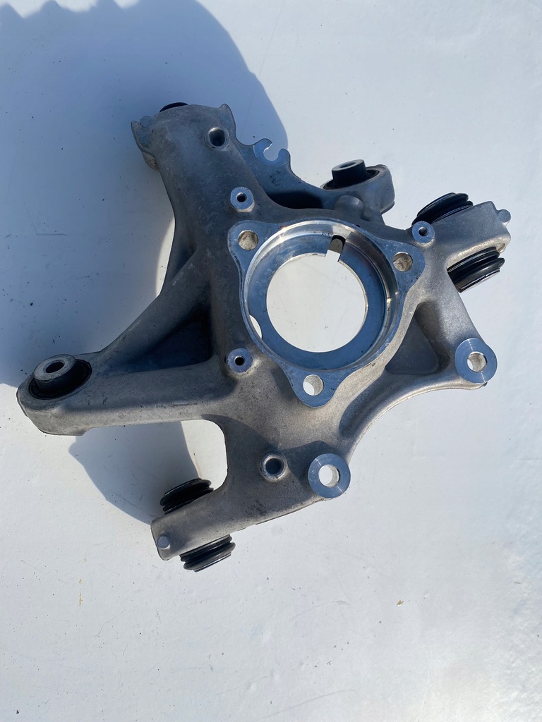 фото №3, Поворотний кулак ступиця tesla 3 задня ліва 1044411-00-f