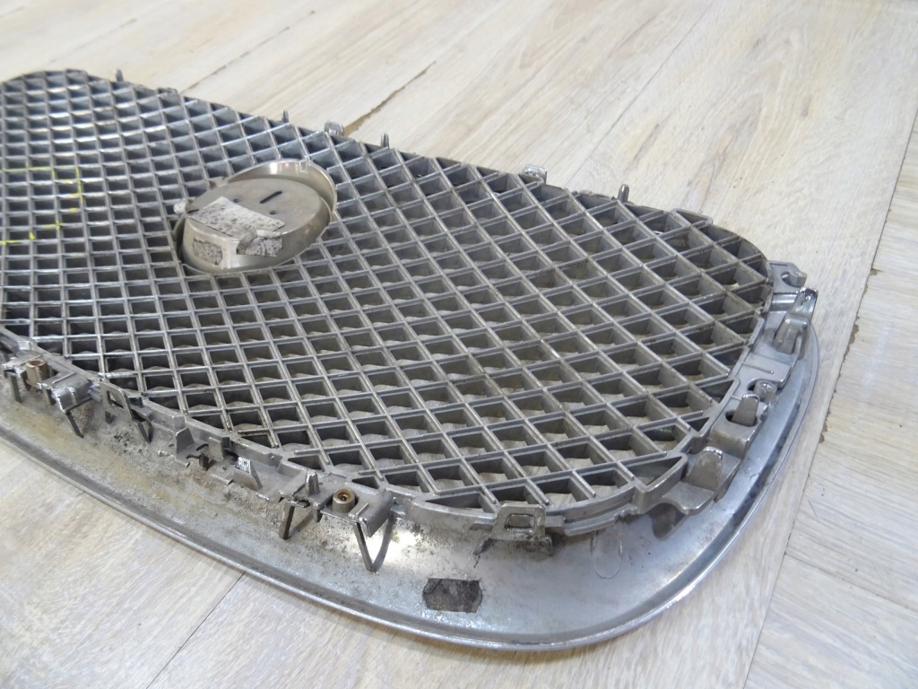 Решётка радиатора бампера перед передняя jaguar xf 250 cx2m-8a100-aa llu Цена