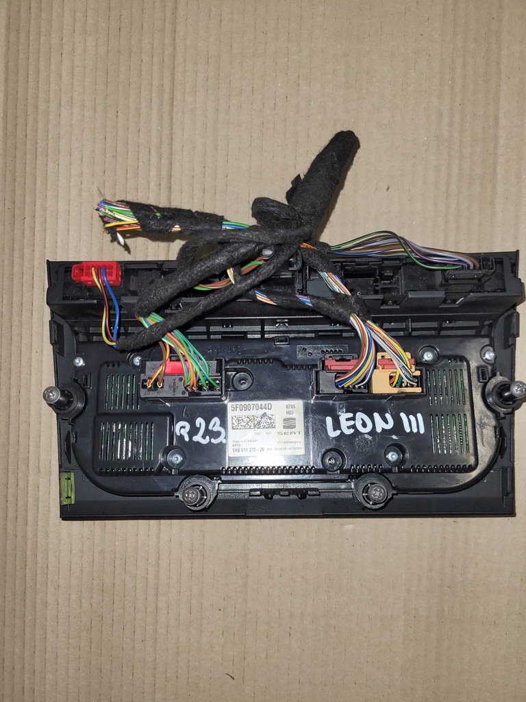 фото №4, Seat leon iii панель кондиционера