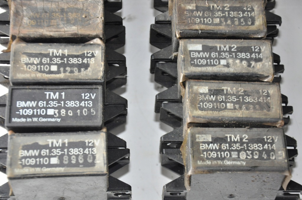 Bmw e31 840 850 модуль двері tm1 1383413 tm2 1383414 Зі Шроту