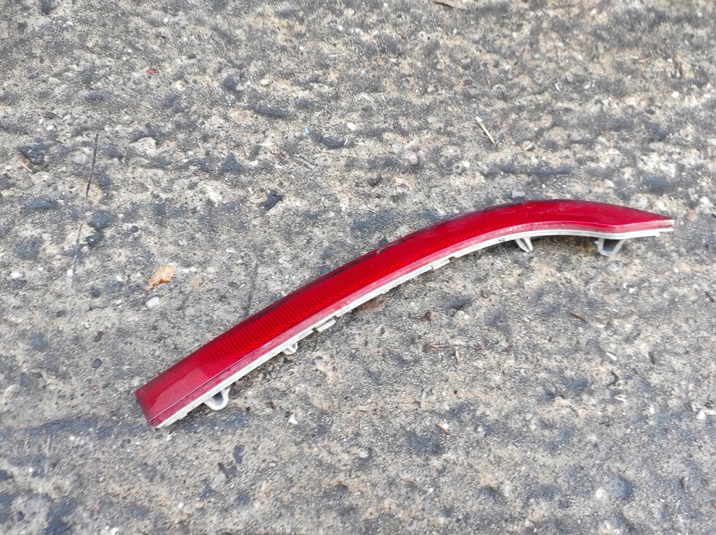 фото №1, Відбивач задня правий opel insignia a kombi 13277882