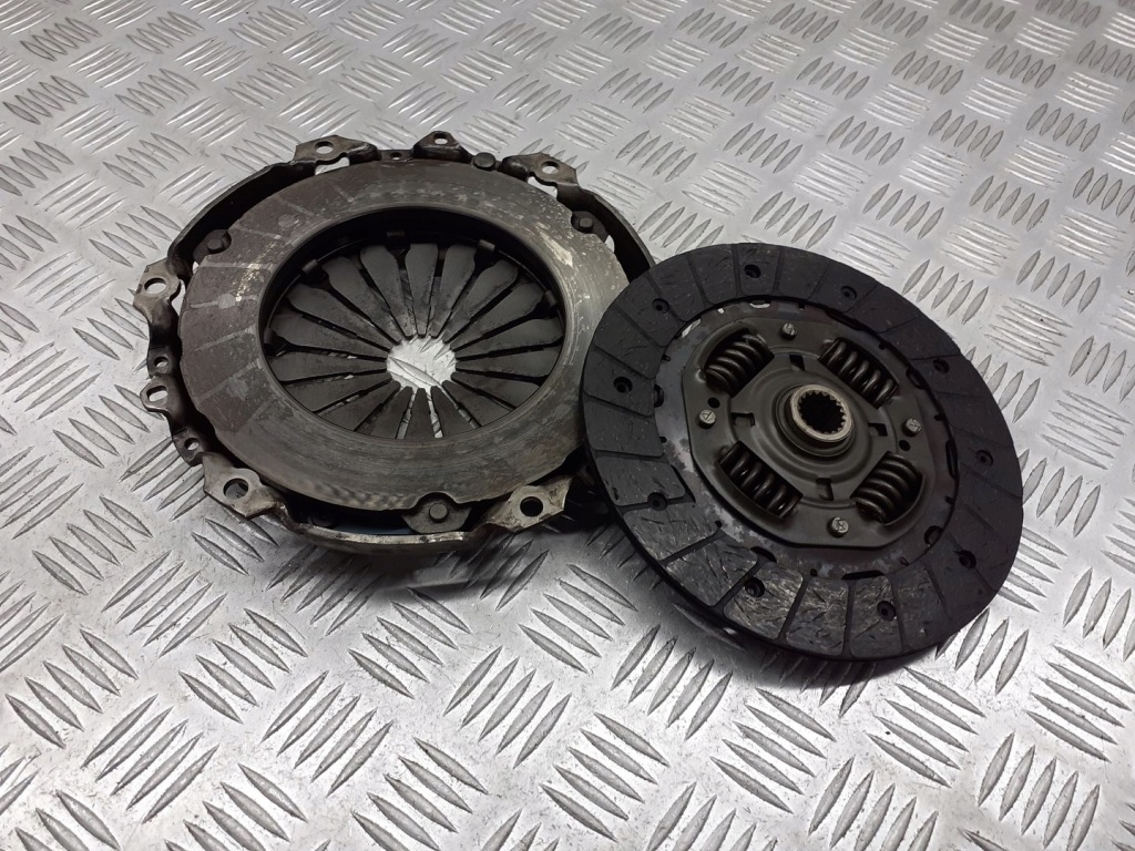 фото №1, Прижим citroen xsara picasso 1.6