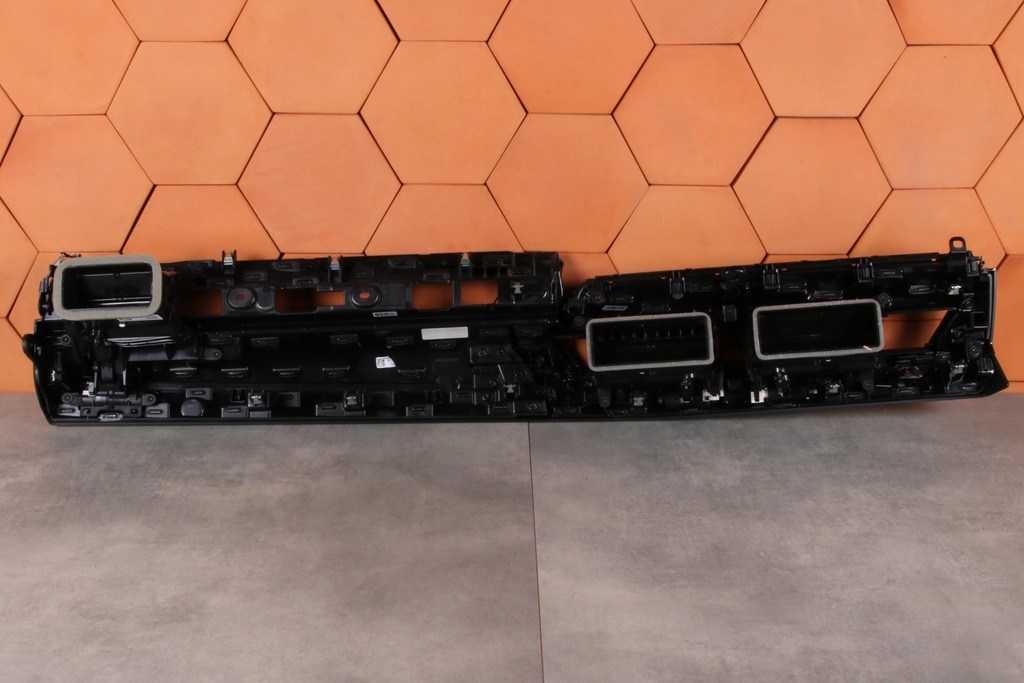 фото №10, Bmw 5' g60 g61 молдинг декоративная dekor консоли dark graphite europa 9640032