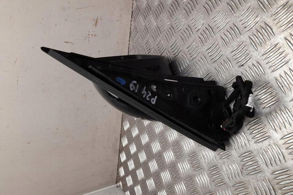 фото №8, Зеркало правое vw id. buzz bus ebb 1t3857502cb electric 150kw 2024