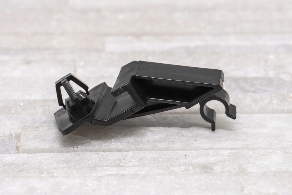 фото №12, Ford ecosport mk2 ii 2012-22 кронштейн опоры капот