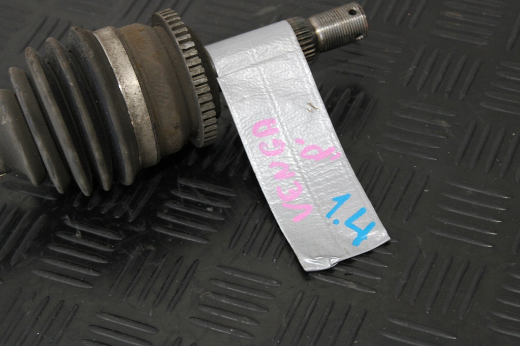 фото №2, Приводной вал półośka правый перед kia venga