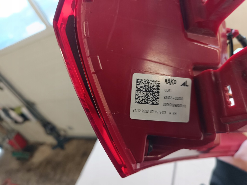 фото №13, Hyundai i20 iii - лампа задня права