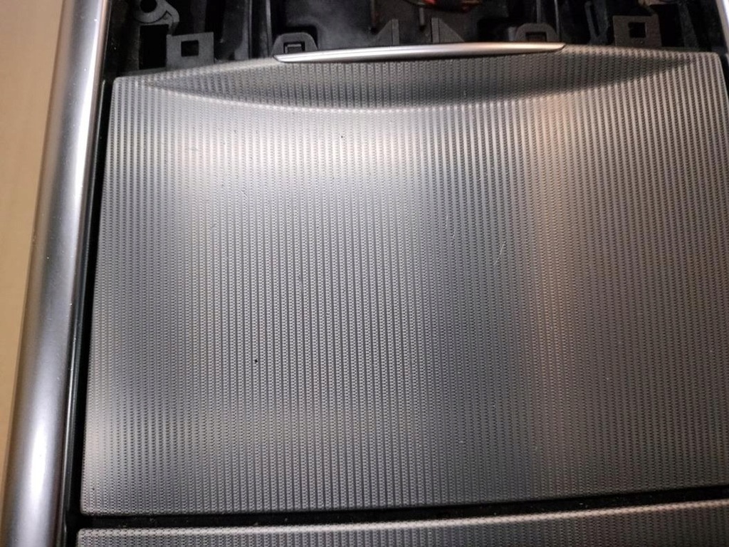 фото №7, Подлокотник туннель mercedes w212 lift kombi czarna derma