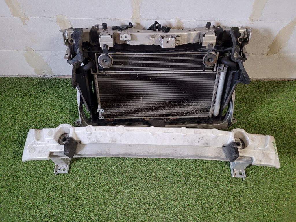 фото №1, Toyota prius plus балка pas передний усилитель