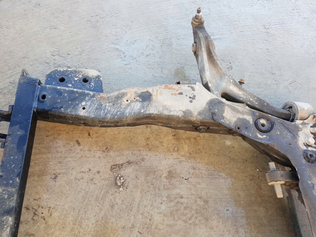 Alfa romeo 159 07r підрамник перед балка підвіска Доставка