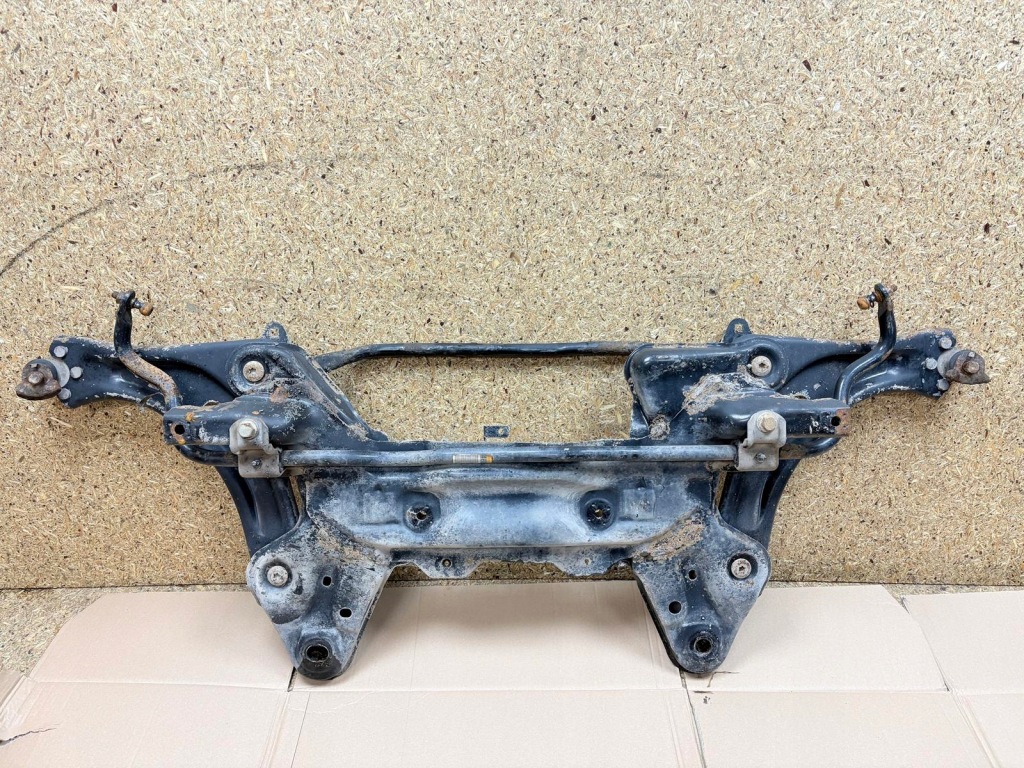 фото №1, Peugeot 2008 i підрамник підрамник підрамник комплект