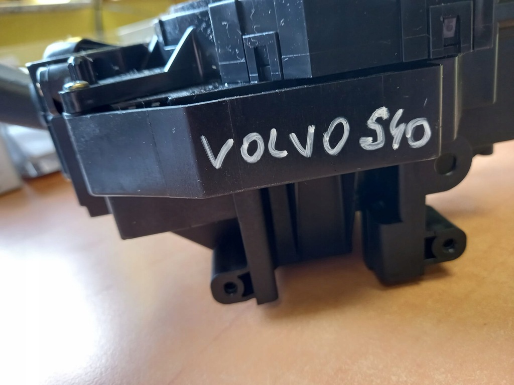 фото №14, Volvo v50 s40 переключатель комбинированный p30710342