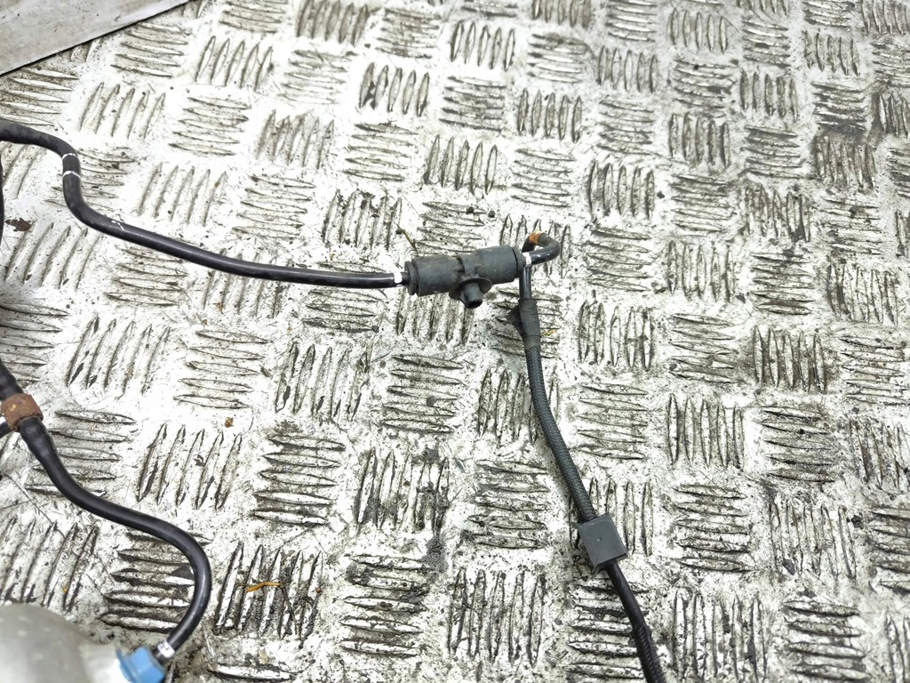 фото №16, Maserati levante 2017 бак повітря заднього підвіска пневматичний