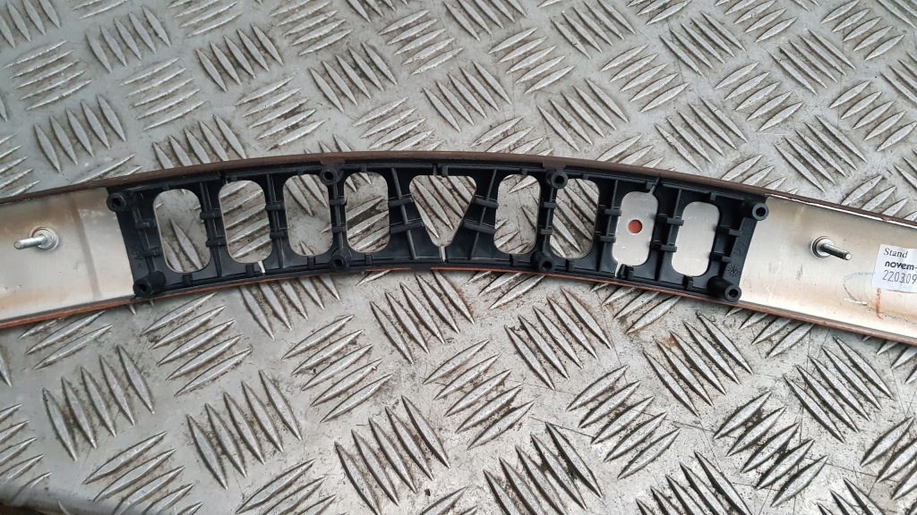 фото №15, Mercedes w220 молдинг декоративна dekor консолі довгий